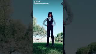 Ballando il "Duru Duru" su Tik Tok!