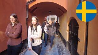 Discovering Stockholm on a Sunny Day: An Inner City to Old Town Walking Tour #652