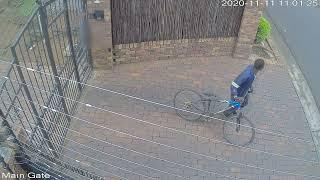 Crime in Johannesburg South Africa - breaking and entering to steal bicycle - less than 2 mins