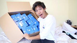 Adidas Unboxing | Magnifying Glass