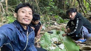 Lost city boy and Kayah Entertainment in jungle ( Part 1 of 3)