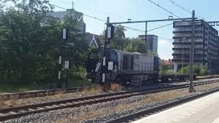 RFO G2000 vertrekt met 1 containerwagon van station Zaandam!