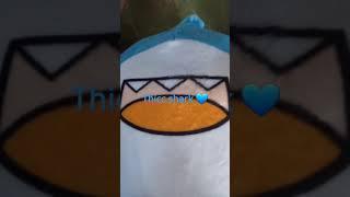 i love thicc shark