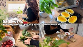 Aktivitas di Dapur Minimalis Membuat Green Juice, Zuppa Soup dengan Electric Oven Low Watt MECOO 