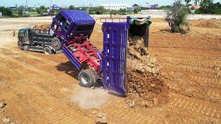 WTF! Mechanic's Dumping Fails: 5-Ton Truck Gone Wrong at Filling Up Land Bulldozer SHANTUI