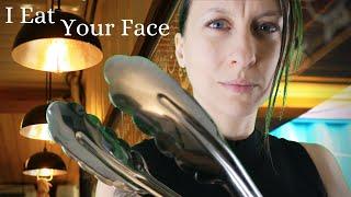 ASMR I EAT YOU, with restaurant ambiance. I Eat Your Face #6 Je mange ton visage au restaurant.