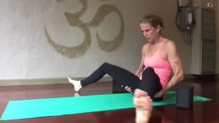 Tittibhasana prep