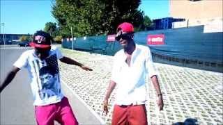 Bello FiGo - BionDa (SWAG AZONTO) OOKia ZZuri!! Stai Li SeduTo