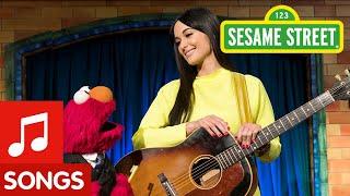 Rubber Duckie feat. Kacey Musgraves | The Not-Too-Late Show with Elmo