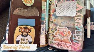 Hotmess crafts/ How I make pins/ pocket planner update/ New planner cover/ personal rings flip thru