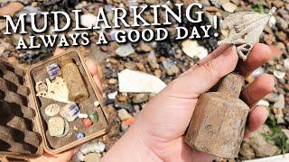 Mudlarking For The Small + Unusual! An Ink and Lead Finds!