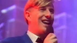 Mental As Anything - Live It Up - (Live @ Top of The Pops - 1987)