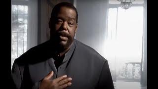 Barry White sings 4 of his passionate songs in 4K