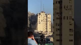 اقرب مكان للحظة قصف برج الشروق مساء اليوم في غزه فلسطين