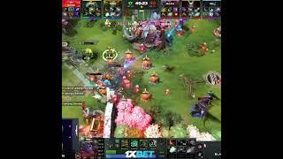 Xtreme Gaming eliminates Gaimin Gladiator with a fountain dive!  #dota2 #shorts