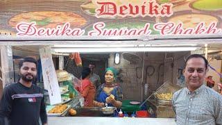 Hindu Lady Selling Vada Pav in Pakistan | Mumbai Style Pav Bhaji & Vada Pav in Pakistan |Indian Food