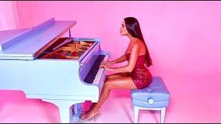 Lola Astanova - Moment Musicaux No. 4