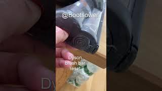 Dyson vacuum cleaner brush bar not turning how to reset