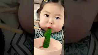 How to eat Healthy. Healthy Eating Baby Adorable Chubby BabyGirl Cute Baby