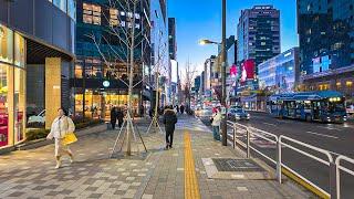 Friday Night Hongdae Street The winter season has begun in Seoul | Walking Tour Korea 4K HDR