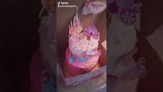 Deco cake Birthday special princess Sofia home made: By Mama Danish