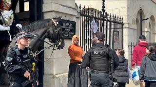 POLICE IMMEDIATELY RUSHED and tells STOP!  that’s PROHIBITED at horse GUARDS