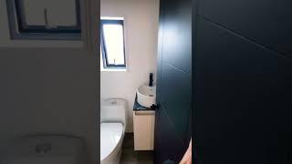 Готовый проект в виде барнхауса, модульный дом. Домик для дачи и отдыха.