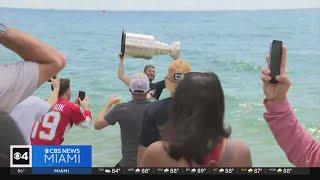 Florida Panthers, fans celebrate in true South Florida style