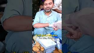 $0.20 Pakora on the Streets of Lahore, Pakistan 