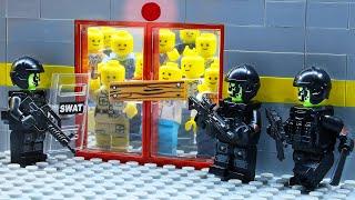 Brick Rising | Lego Zombie Apocalypse | Lego Stop Motion Animation