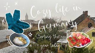 Cozy life in Germany | Cooking, taking a walk and finishing knitting projects