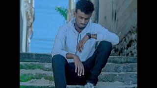 KHAALID KAAMIL - Qalbiga Kaligii Wuu Kurboodaa New Hit Song. Cidladu Karah Iyo Kadeed Weeye.