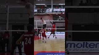 TJ Defalco | Line Bounce | USA Volleyball | #volleyball #9x9 #volleyballsource #shorts