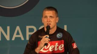 Zielinski: "Piede preferito? Il destro, ma da ragazzo ho iniziato ad usare anche il sinistro"