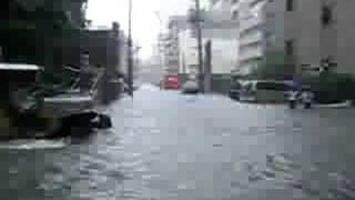 TSUNAMI IN MAKATI 7/31/08