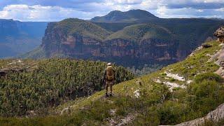 MOUNTAIN CAMP - Hiking Australia's Blue Mountains