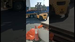 #unloading #trailer #with 10 ton forklift in Abu dhabi UAE #forklift #rental #viral  #shorts