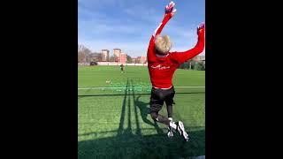 This goalkeeper training looks intense  (via moderngoalkeeping/IG)  #shorts