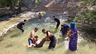 A Fun Family Picnic by the River | Swimming and Delicious Lunch