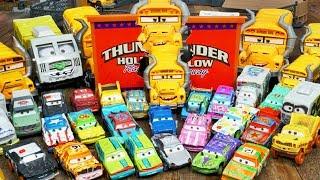 Disney Cars 3 New Thunder Hollow Demo Derby Racers Roscoe Bill Superfly Hit & Run Miss Fritter