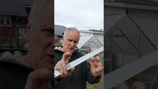 Review of Cheap Polycarbonate "Greenhouse"