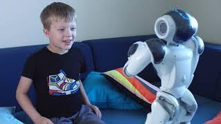 Elias Robot App - the first language learning app for robots