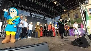 Manuel Augusto überträgt einen Livestream.  27.STADTFEST EILENBURG 2O24