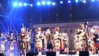 Aceltica+The Royal Burgh of Stirling Pipeband