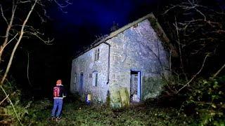 We Found A Creepy Abandoned Pram House Hidden In The Middle Of Nowhere - Abandoned Places UK