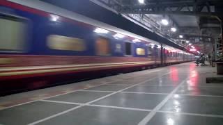 इस ट्रेन के एक टिकट का किराया 4 लाख रुपये है | INDIA'S ONE OF THE MOST EXPENSIVE TRAIN