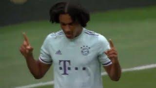 Joshua Zirkzee Goal v PSG (Debut)