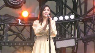 许明明《把你遗忘在今日黄昏》- 任留声机转动把烦恼暂且遗忘 | 现场live舞台