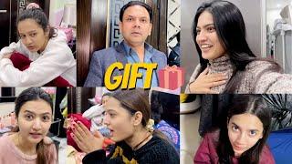 BIRTHDAY GIFTS PY LARAI  | Rabia Ki Anokhi Farmaish  | Birthday Sy Pehly Pimple Nikal Aya ‍