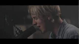 Tom Odell - Can't Pretend (at Dean Street Studios)